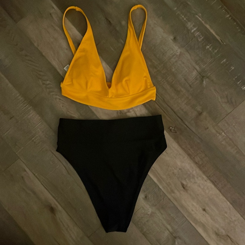 Aerie bikini.
